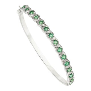 Mid-Century Round Cut Emerald Gemstone Bangle Bracelet in 925 Solis Silver For Sale