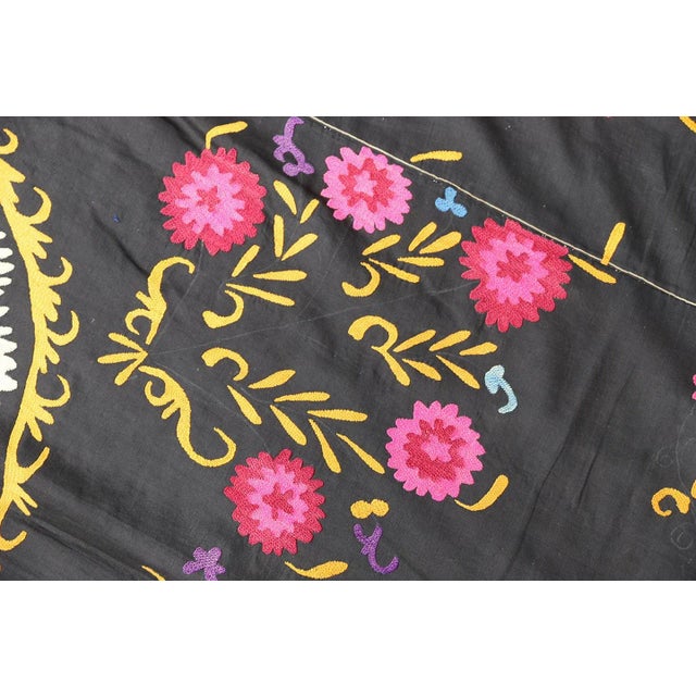 Onyx 1950s Vintage Black Suzani | Vintage Silk Hand-Embroidered Uzbek Suzani Wall Hanging. For Sale - Image 8 of 8