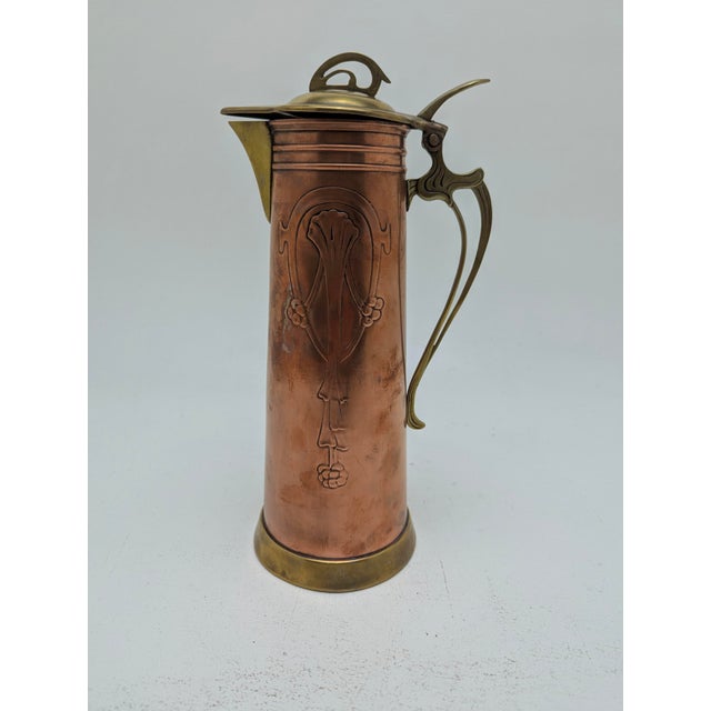 1900 - 1909 Classic Art Nouveau Serving Jug in Copper and Brass, Germany, 1900 For Sale - Image 5 of 11
