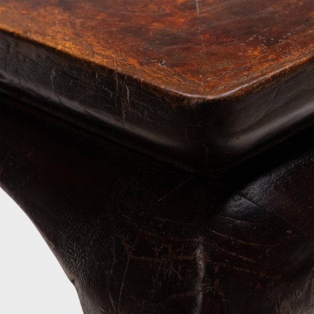Chinese Grand Cabriole Leg Dining Table For Sale In Chicago - Image 6 of 7