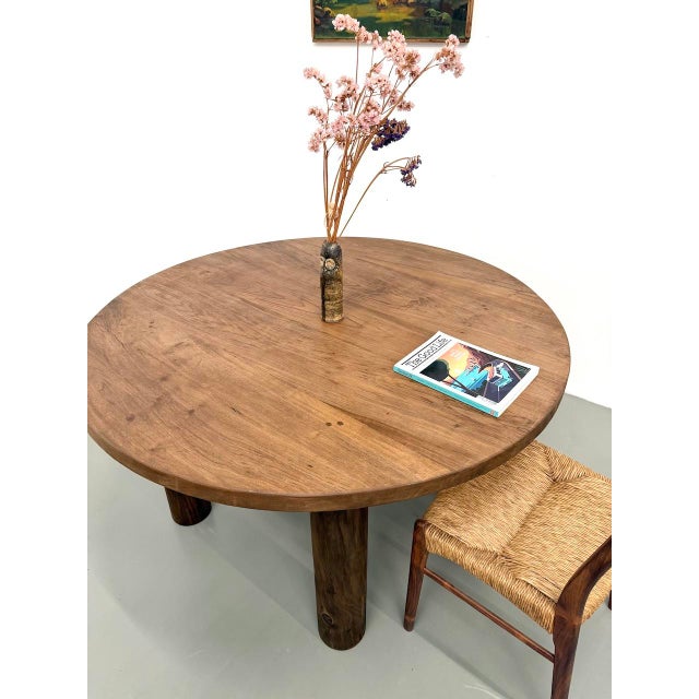 Constructivist Round Table in Walnut, 1950s For Sale - Image 11 of 18