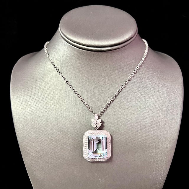 Natural Aquamarine Diamond Gold Necklace 27 TCW GIA Certified For Sale - Image 13 of 14