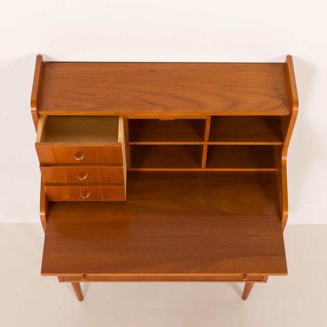 Danish Modern Teak Secretaire with Brass Details and Hidden Vanity, 1960s For Sale - Image 12 of 18