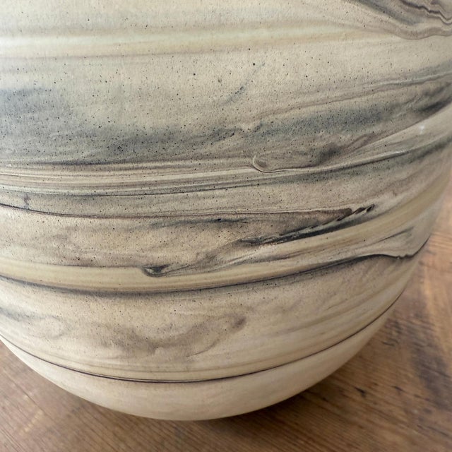 Round Beige & Charcoal Sandstone Dunes Ceramic Vase For Sale In New York - Image 6 of 8