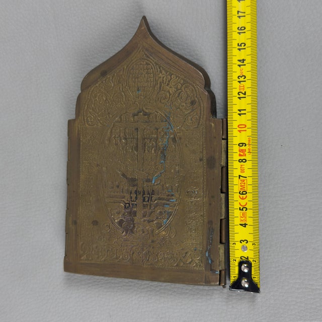 19th Century Brass Folding Travel Polyptych Exhibition in Brass, 1890s For Sale - Image 9 of 11