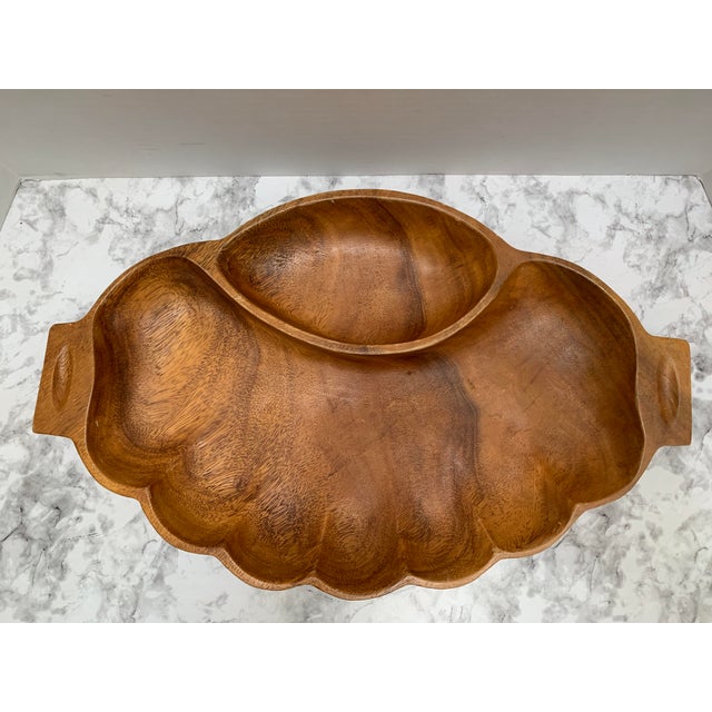 1970s Large Vintage Hawaiian Wood Scalloped Serving Platter Tray For Sale - Image 5 of 6