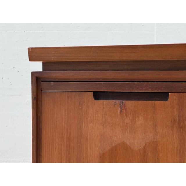 Mid-Century Desk in Walnut, 1960s For Sale - Image 10 of 18