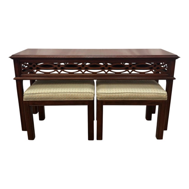 Vintage Henkel Harris Virginia Galleries Collection Chippendale Style Mahogany Console Table & Pair of Upholstered Stools For Sale