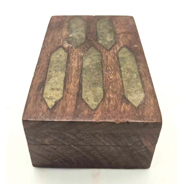 Indian Handcrafted Indian Wood & Brass Inlay Ring or Trinket Box For Sale - Image 3 of 11