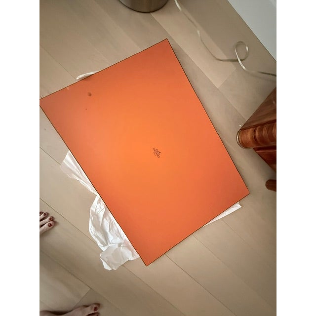 Contemporary Hermes Leather and Felt Blotter (With Pocket) in Classic Hermes Orange and Light Gray. For Sale - Image 3 of 3