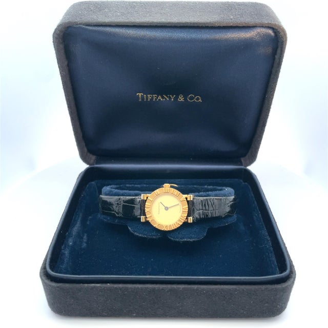 Gold Tiffany & Co. Atlas Ladies Wristwatch in 18k Yellow Gold - Swiss Quartz For Sale - Image 8 of 8