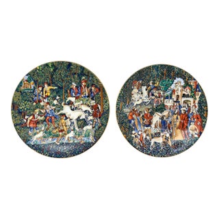 1970s French Limoges La Chasse À La Licorne Limited Edition Haviland Plates, a Pair For Sale