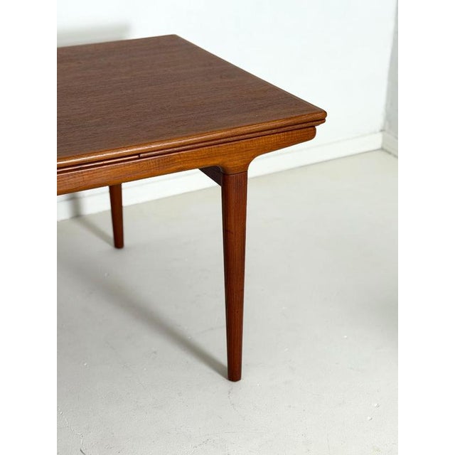 Extendable Dining Table in Teak by Johannes Andersen for Uldum Møbelfabrik, 1960s For Sale - Image 6 of 14