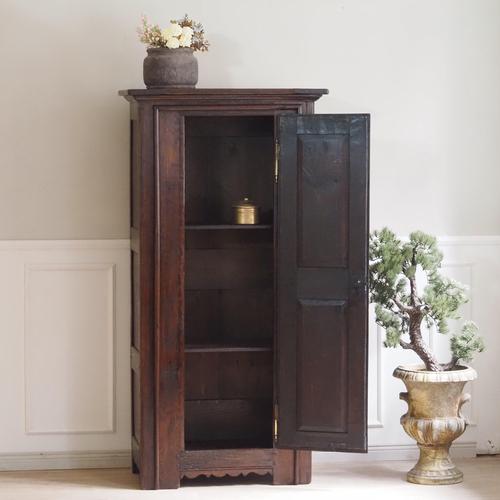 Gründerzeit Rustic Dining Cabinet in Oak, Late 19th Century For Sale - Image 3 of 13