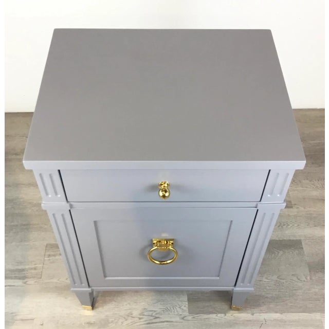 Modern Worlds Away Modern Gray Lily Side Table For Sale - Image 3 of 6