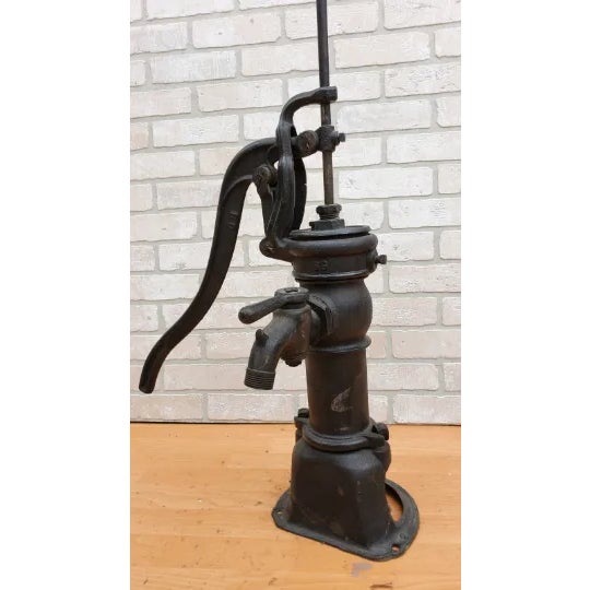 Antique Authentic American Black Cast Iron Farm Well Water Pump This classic American vintage piece would look beautiful...