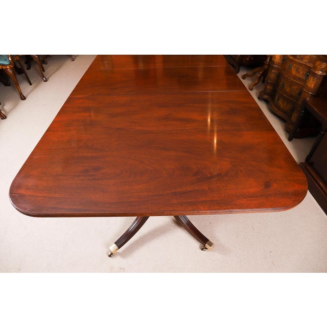 Vintage Triple Pillar Dining Table by William Tillman, 1980s For Sale - Image 17 of 18