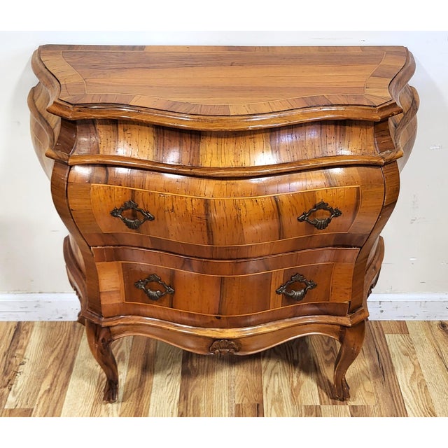 Vintage Italian 20th C Venetian Bombe Walnut & Olivewood Chest Commode For Sale - Image 11 of 11