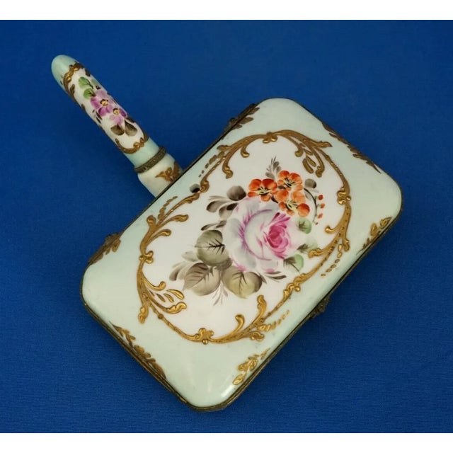 Empire Style Porcelain Hand-Warmer Box from Sevrès Manufacture, Paris, France, 18th Century For Sale - Image 9 of 18