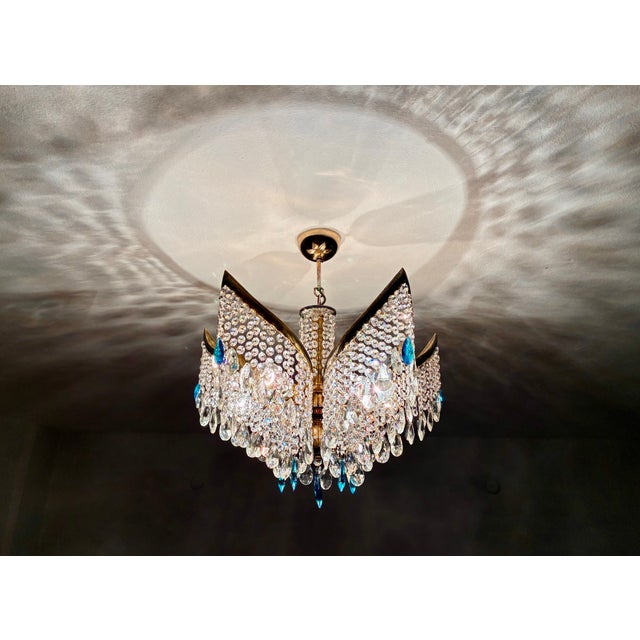 1960s Mid-Century Modern Crystal Chandelier With Aqua Blue Drops - Solid Brass Leaf Design Lighting - Rewired & Working⁠ For Sale - Image 14 of 18