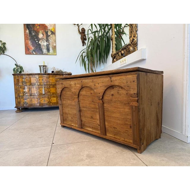 Farmhouse Storage Chest in Wood For Sale - Image 4 of 13