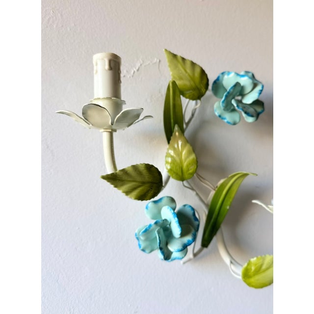 Mid-Century Modern Italian Hand-Painted Tole Floral Chandelier with Matching Wall Sconces, 1960s, Set of 3 For Sale - Image 3 of 18
