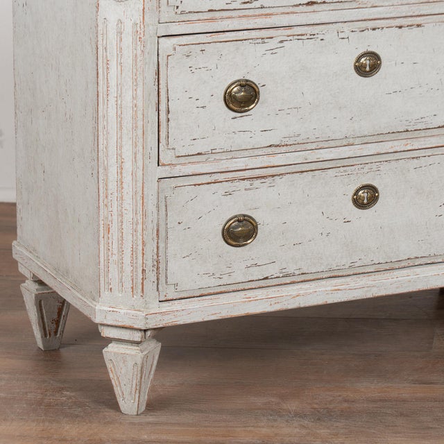 Pair of 19th Century Swedish Gustavian Chests of Three Drawers For Sale - Image 11 of 12