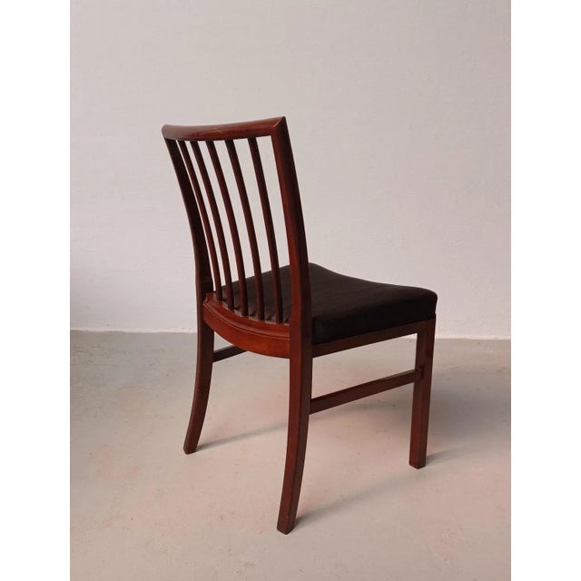 Brown Restored Mahogany Dining Chairs with Horse Hair Upholstery, Customizable Reupholstery, 1950s, Set of 8 For Sale - Image 8 of 11