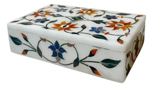 1940s Indian Marble Box Inlaid With Lapis and Agate