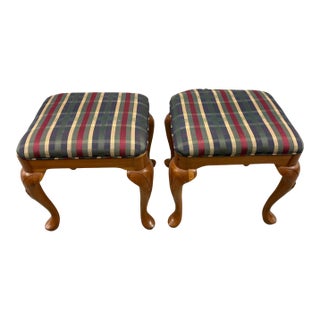 Late 20th Century Harden Queen Anne Style Stool Set, A Pair For Sale