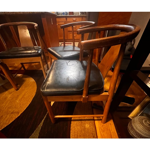 Mid-Century Modern 1960s 4 Mid Century Modern Dining Chairs From American Furniture Company Inc. For Sale - Image 3 of 11