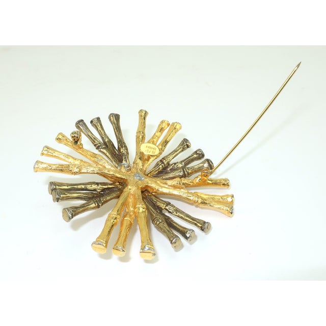 Vintage Mimi Di N Bamboo Style Gold & Silver Tone Brooch For Sale In Atlanta - Image 6 of 9