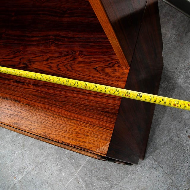 Mid Century Danish Modern Cabinet Brazilian Rosewood Bookshelf Poul Hundevad, Attributed For Sale - Image 9 of 10