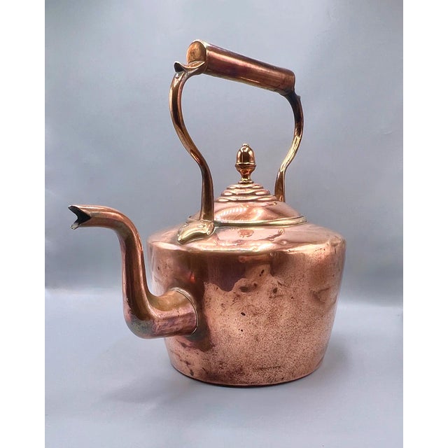 Rustic Large English George III Copper Kettle, 1800 For Sale - Image 3 of 12