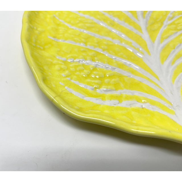 1950s Vintage Portuguese Secla Yellow Majolica Lettuce Leaf Lunch Plates- a Pair For Sale In Chicago - Image 6 of 9