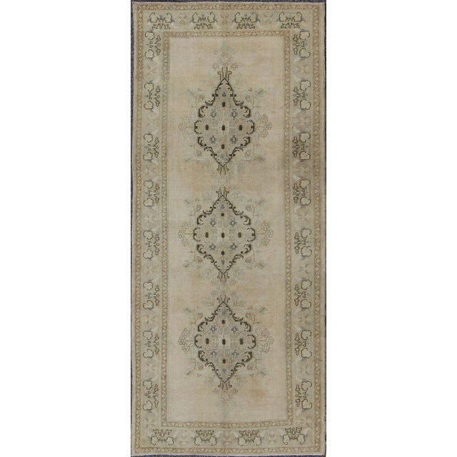 Vintage Turkish Oushak Rug With Three Central Medallions in Taupe, Ivory & Gray For Sale - Image 10 of 10