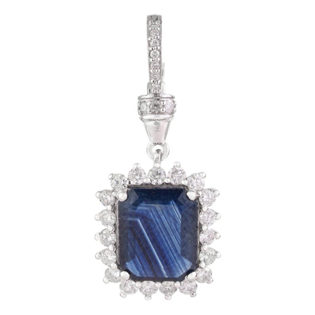 Art Deco 3.32ct Emerald-Cut Blue Sapphire Diamond Halo Pendant in 14k Gold For Sale
