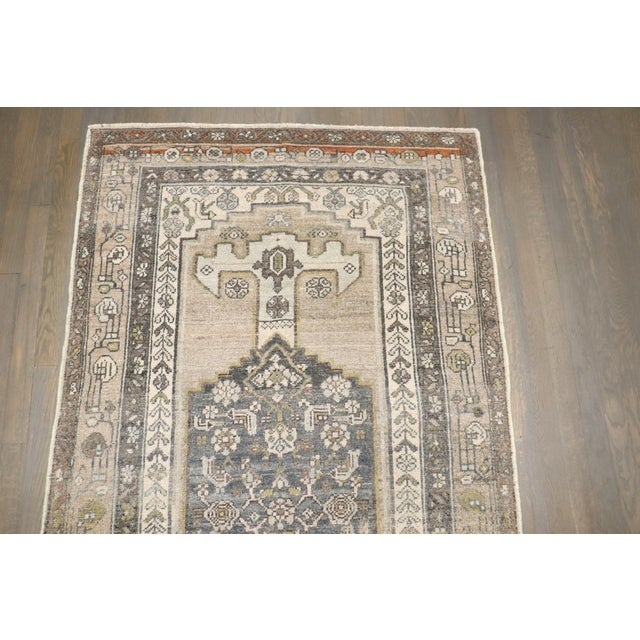 Early 20th Century Antique Hamedan Gray Wash Rug no. j5325 For Sale - Image 5 of 8