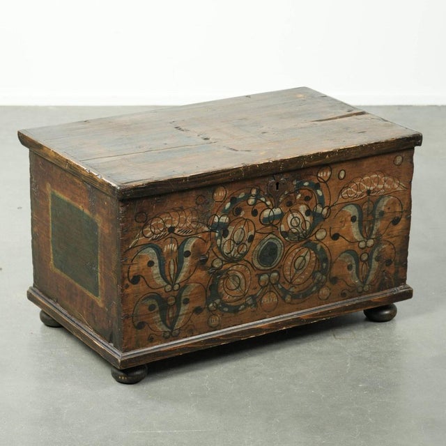 Antique Austrian Hand-Painted Bridal Chest with Character For Sale - Image 15 of 15