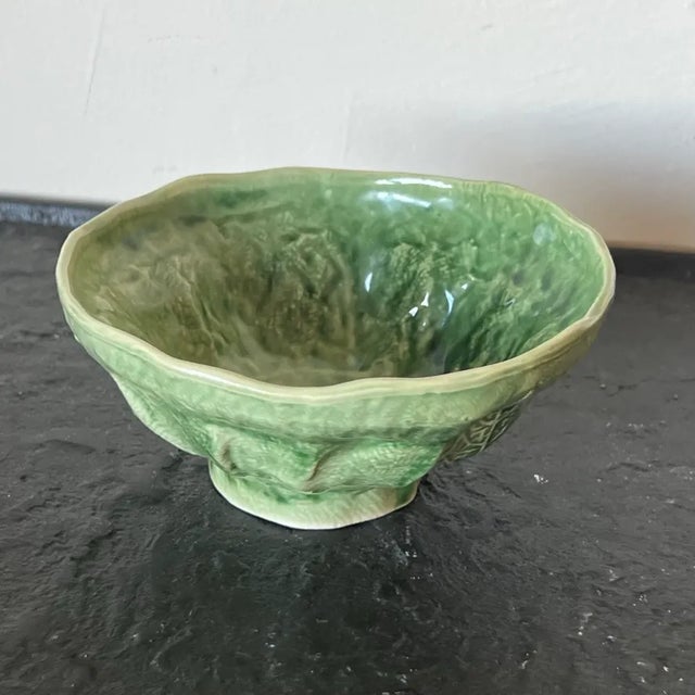 Mid-Century Hand Thrown Pottery Trinket Bowls and Dishes in Shades of Green Wtih Leaf Designs, Signed, a Set of Five (5) For Sale - Image 10 of 13