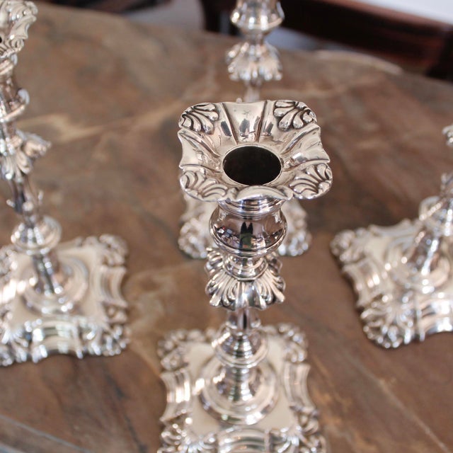 Set of Four Georgian Style English Silver Plate Candlesticks, 19th Century For Sale - Image 6 of 12