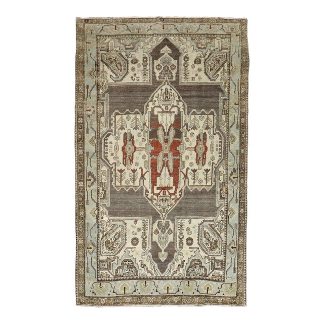 Early 20th Century Persian Bakhtiari Gray Rug Rug - 4'2" x 6'6" For Sale