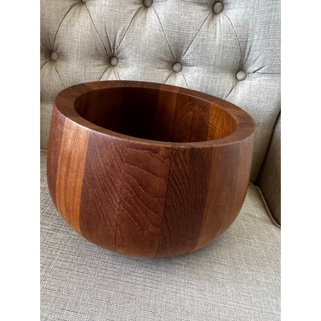 Chestnut Mid 20th Century Dansk Teak Wood Bowl Mid Century Modern Malaysia Sculptural Serving Bowl 12' For Sale - Image 8 of 10