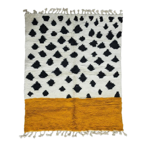 Handmade Berber Wool Rug - 8.1 X 6.3 Ft