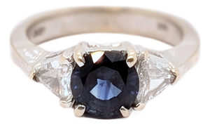 Late 20th Century 18k White Gold Ring With Gia Round Blue Sapphire & Trillion Diamonds - Size 5.5