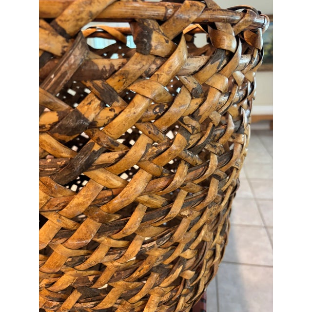 Wood Vintage Oversized Tortoise Shell Burnt Bamboo Burl Floor Basket Planter For Sale - Image 7 of 10