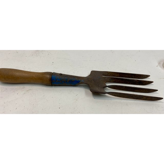 Vintage Small Blue Metal Garden Fork With Wooden Handle From England For Sale In Dallas - Image 6 of 9
