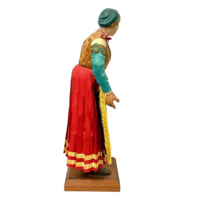 Italian 18th Century Neapolitan Crèche Figure, Polychromed Terracotta, Italy For Sale - Image 3 of 11