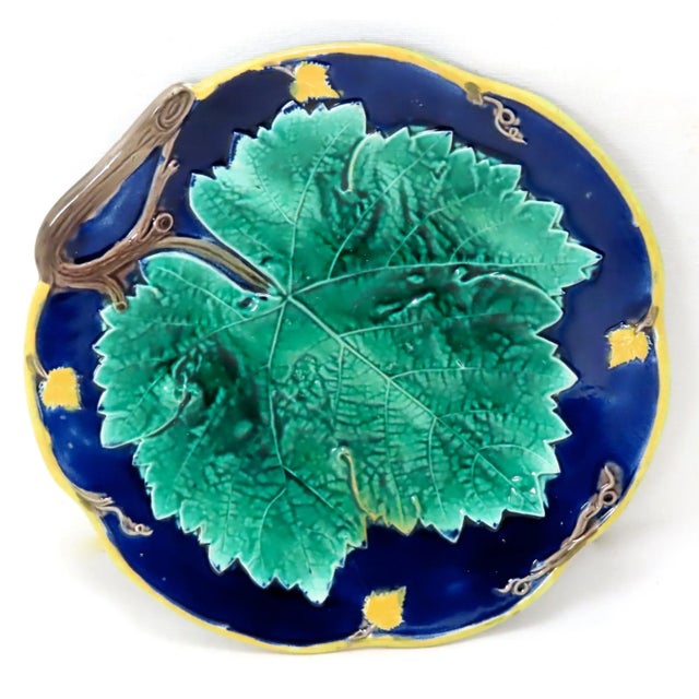 Antique Victorian Majolica Leaf & Vine Serving Dish Circa 1870s - 1880s For Sale - Image 13 of 13