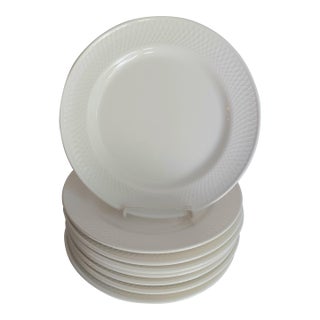 Windsor Browne Made in Italy Pure White Lattice Embossed 10" Dinner Plates Set of 8 For Sale